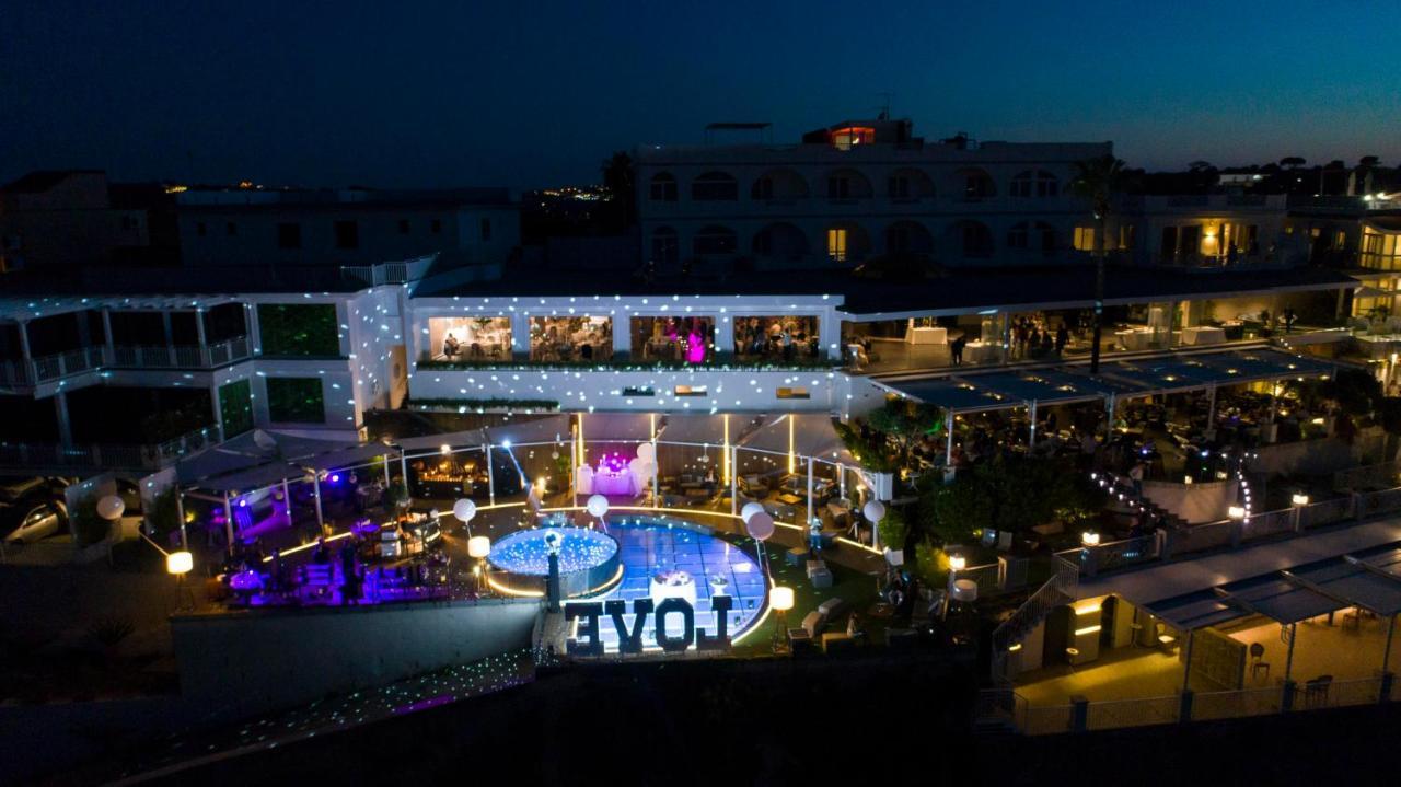 Hotel Il Gabbiano Bacoli Kültér fotó