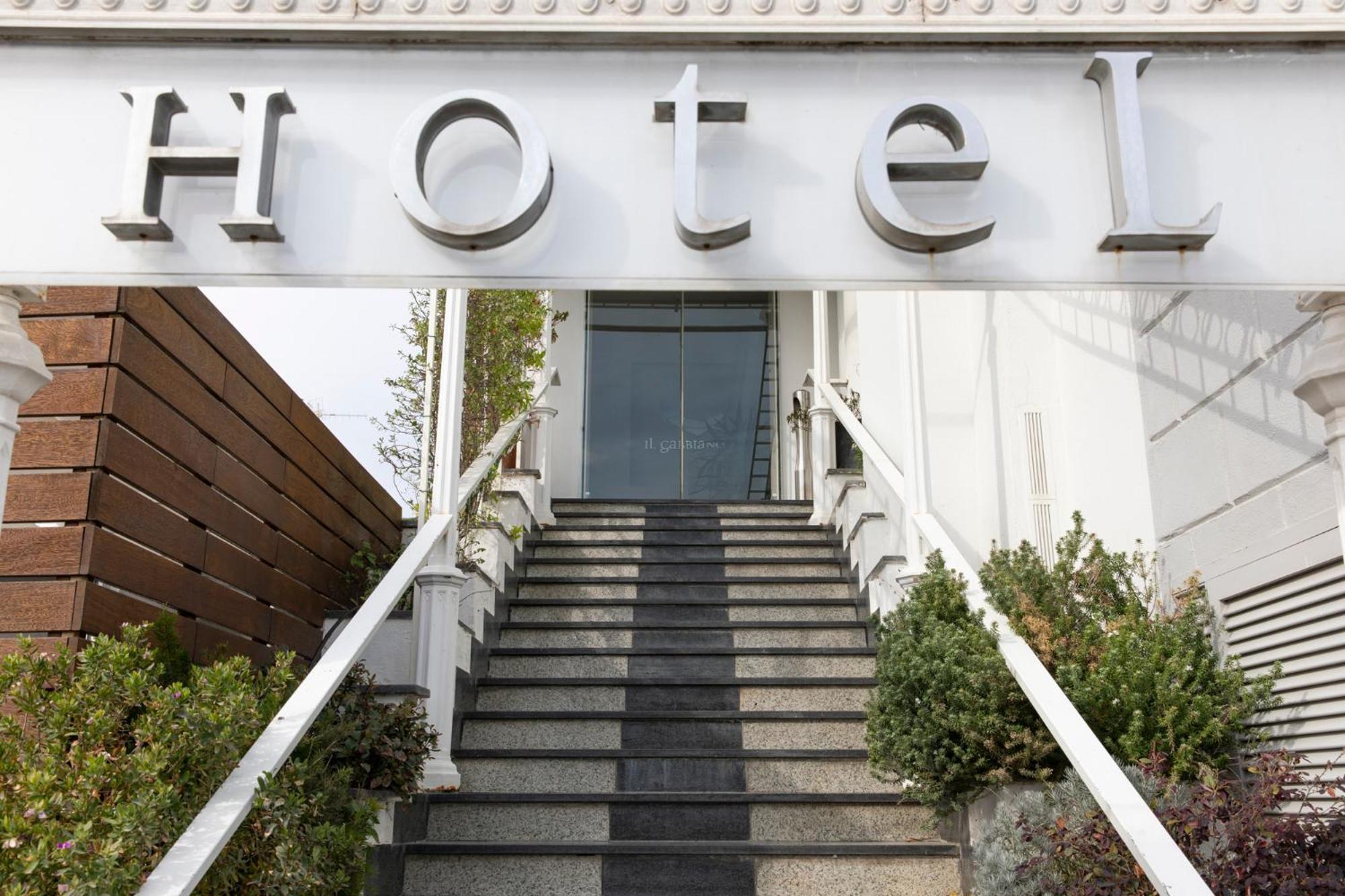 Hotel Il Gabbiano Bacoli Kültér fotó
