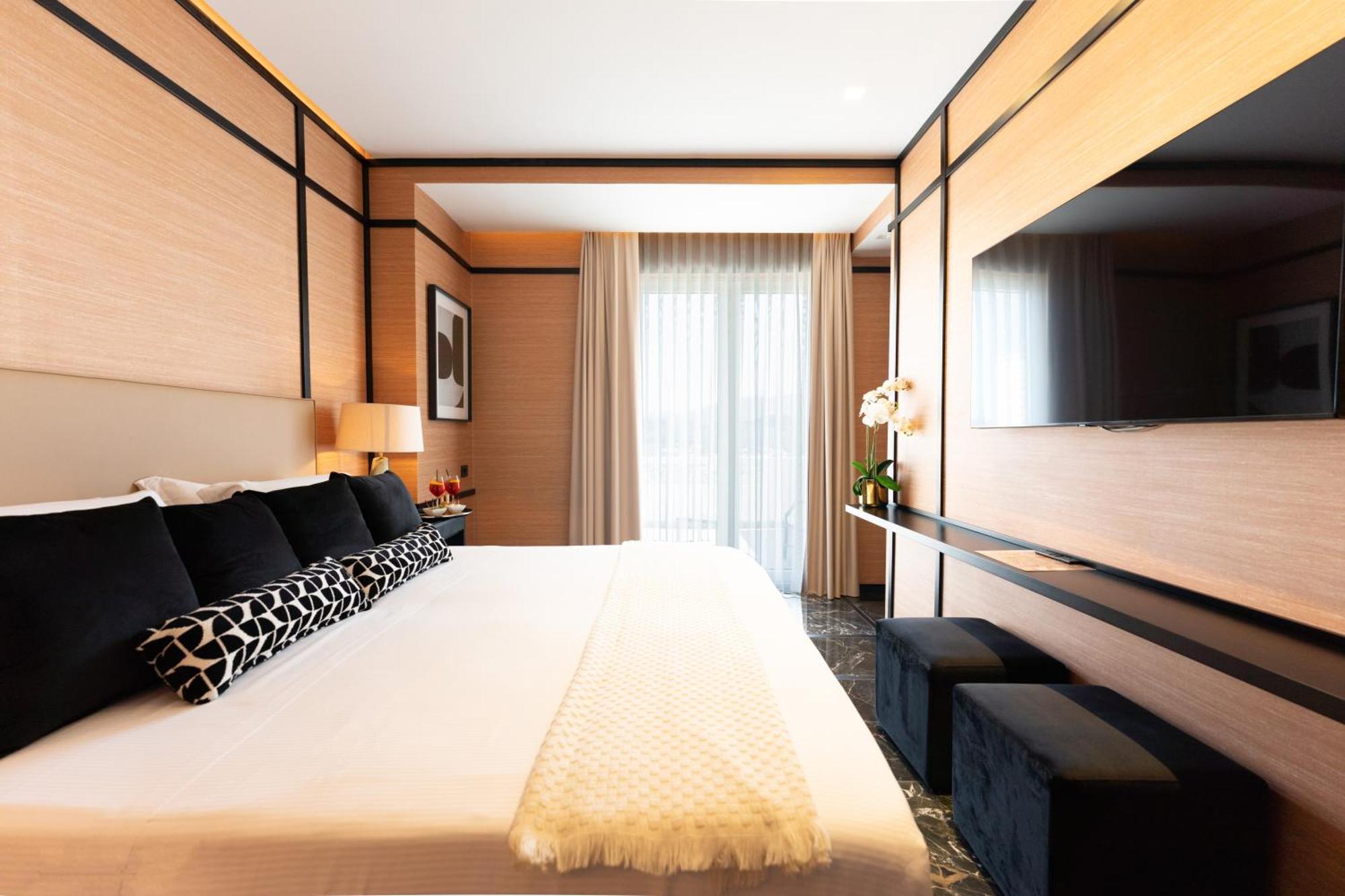 Hotel Il Gabbiano Bacoli Kültér fotó